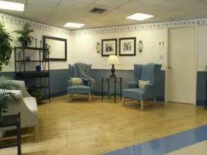 102106_tendercare_westwood_kalamazoo_lobby_highres