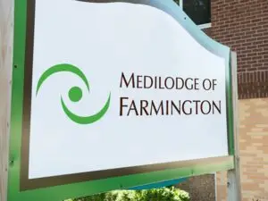 farmington_entrance