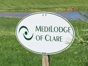 rail_trailadjusted.jpg_exterior