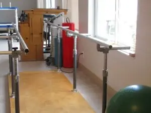 sc_therapy_2_bars.jpg_interior